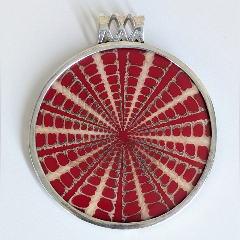 Retired Mermaid Silpada 925 Sterling Silver Red Shell Sundial Pendant Medallion